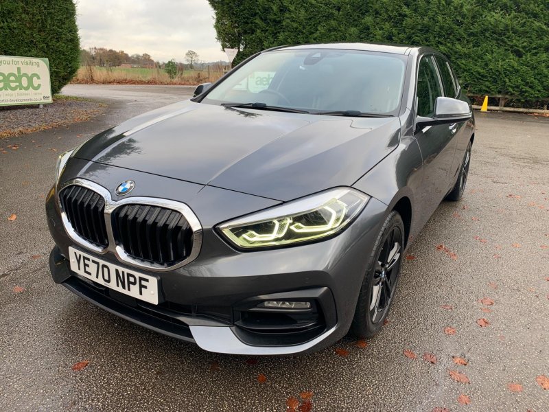BMW 1 SERIES