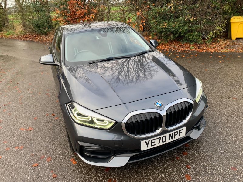 BMW 1 SERIES