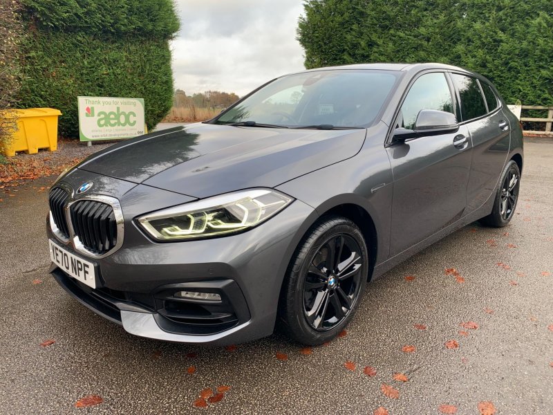 BMW 1 SERIES