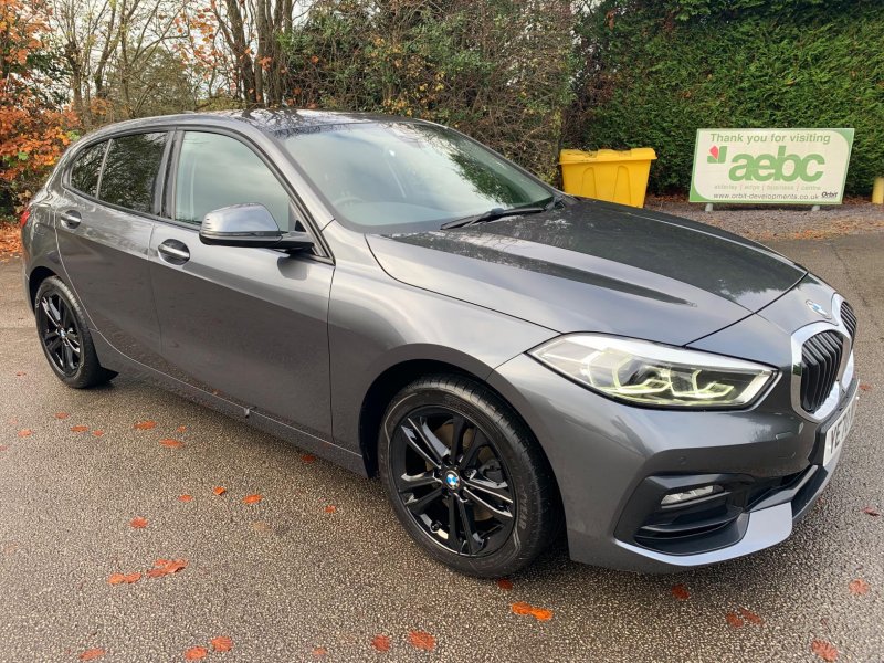 BMW 1 SERIES