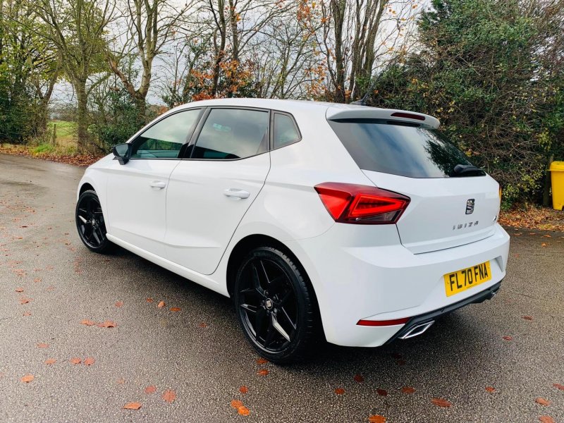 SEAT IBIZA