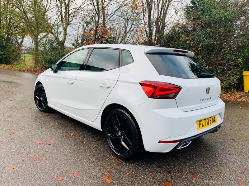 SEAT IBIZA