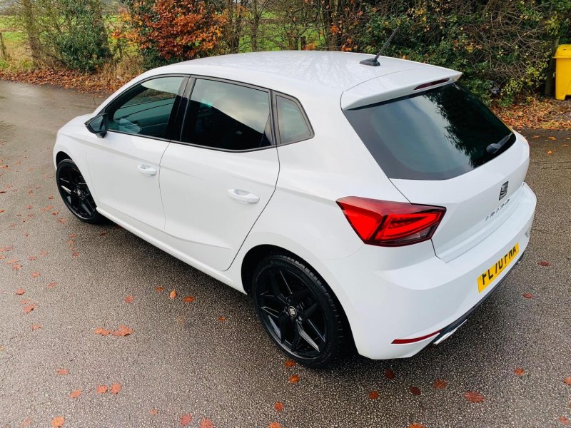 SEAT IBIZA