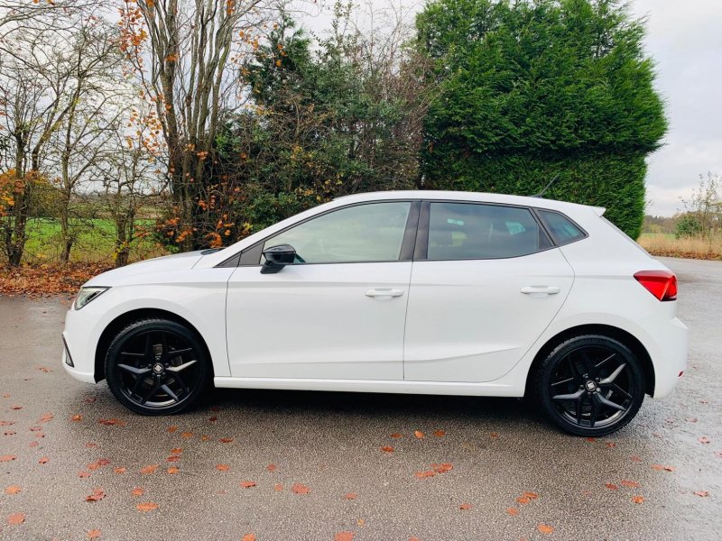 SEAT IBIZA