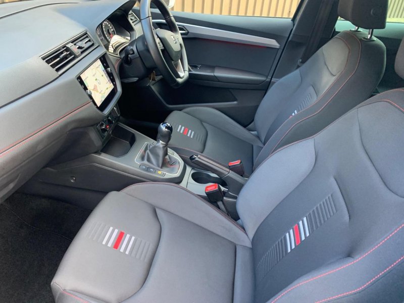 SEAT IBIZA