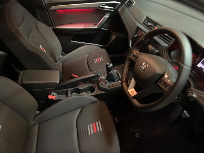 SEAT IBIZA