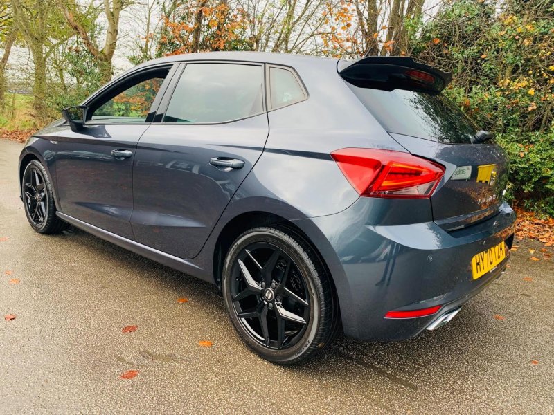 SEAT IBIZA