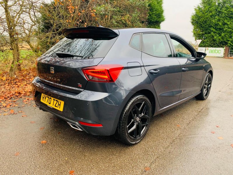 SEAT IBIZA