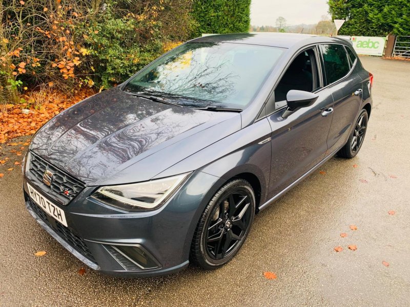 SEAT IBIZA