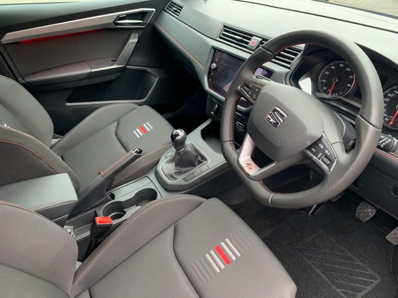 SEAT IBIZA