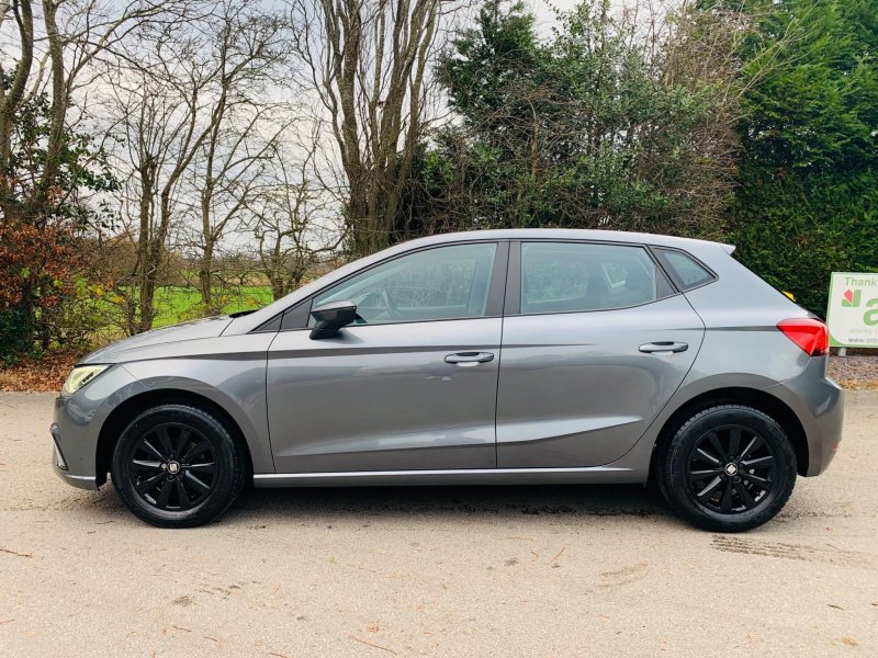 SEAT IBIZA