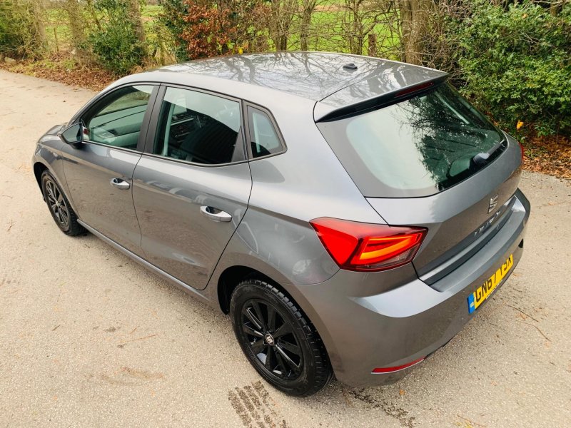 SEAT IBIZA