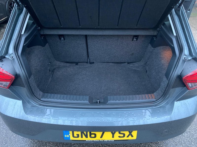 SEAT IBIZA