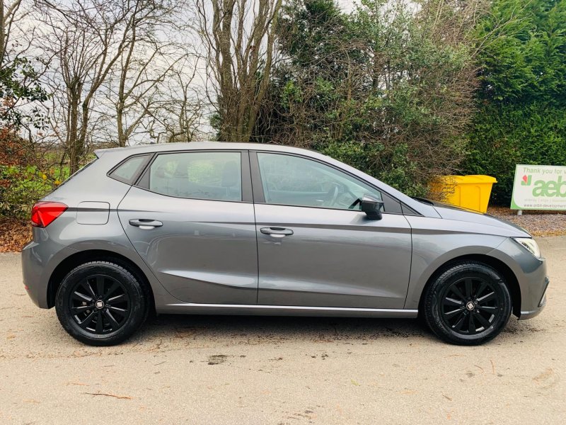 SEAT IBIZA