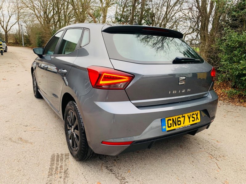 SEAT IBIZA