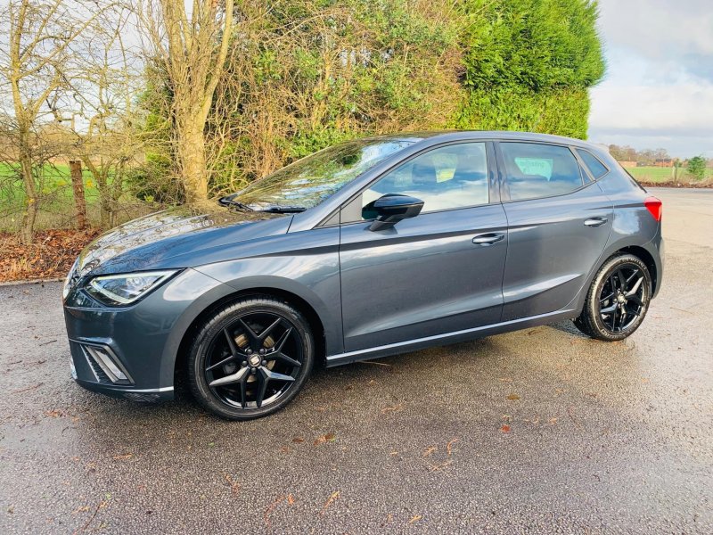 SEAT IBIZA