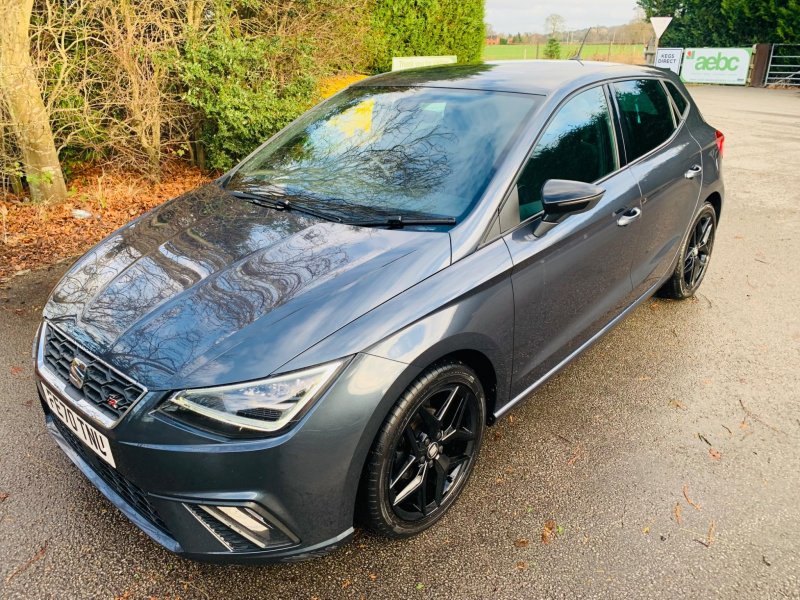 SEAT IBIZA