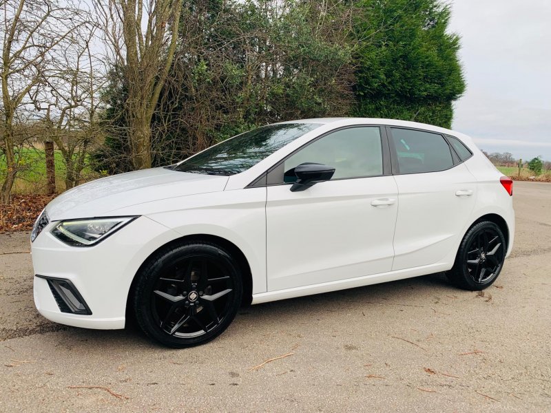 SEAT IBIZA