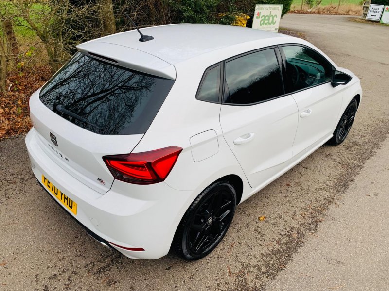 SEAT IBIZA