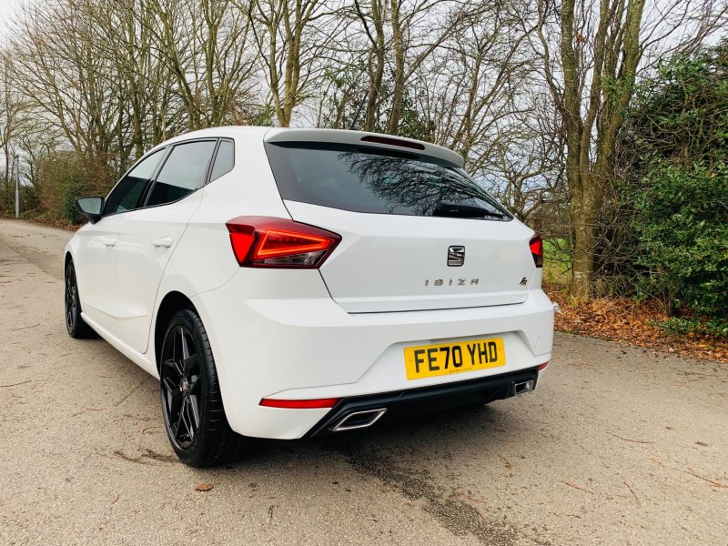 SEAT IBIZA