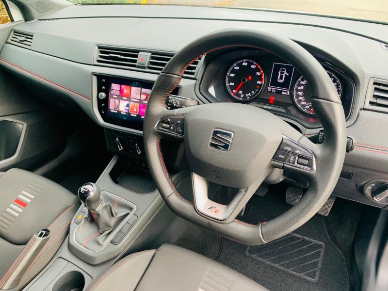 SEAT IBIZA