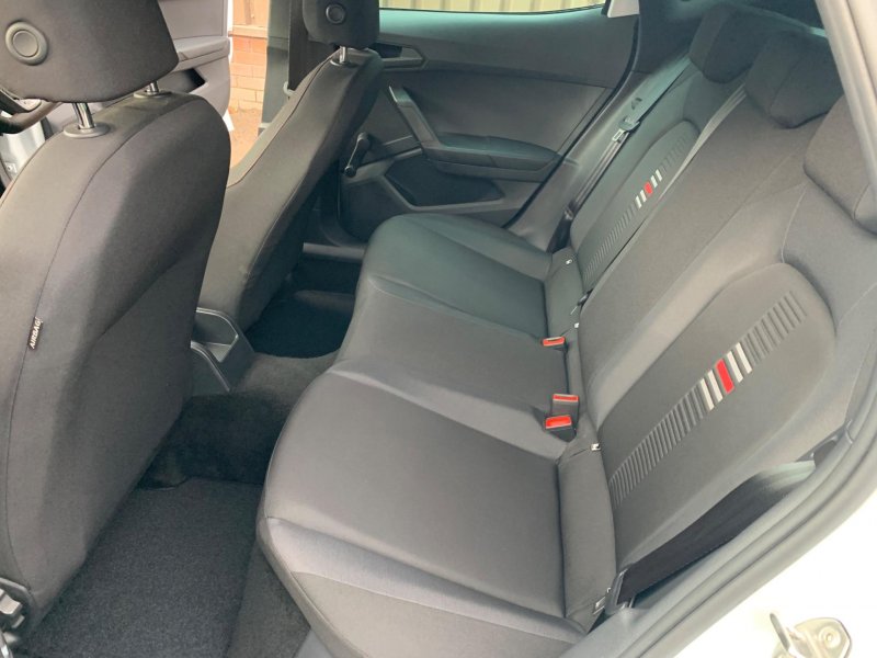 SEAT IBIZA