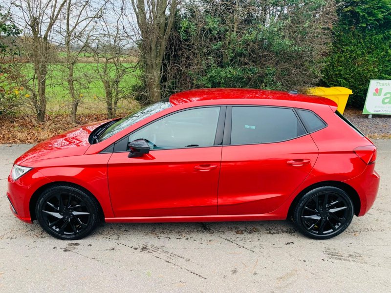 SEAT IBIZA