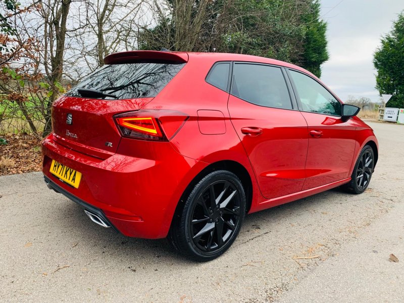 SEAT IBIZA