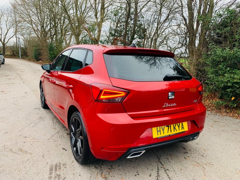 SEAT IBIZA