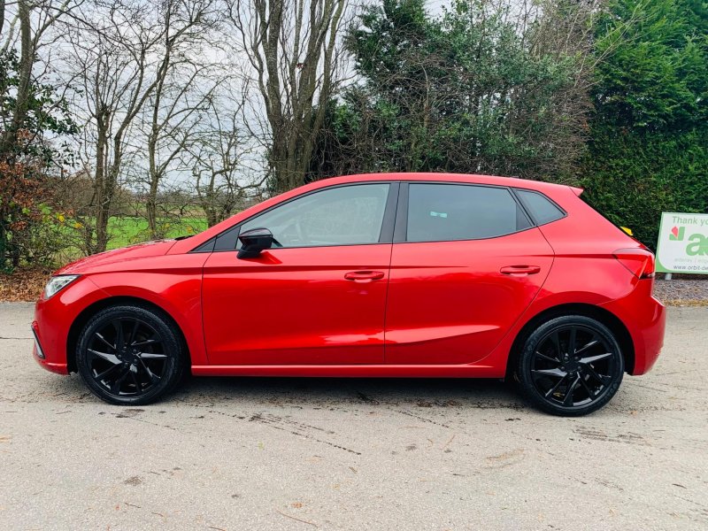 SEAT IBIZA