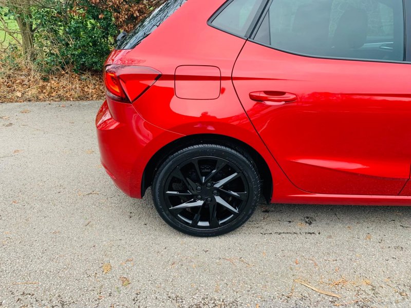 SEAT IBIZA