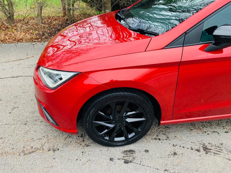 SEAT IBIZA
