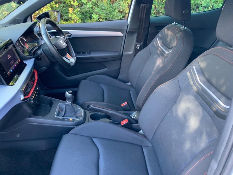 SEAT IBIZA