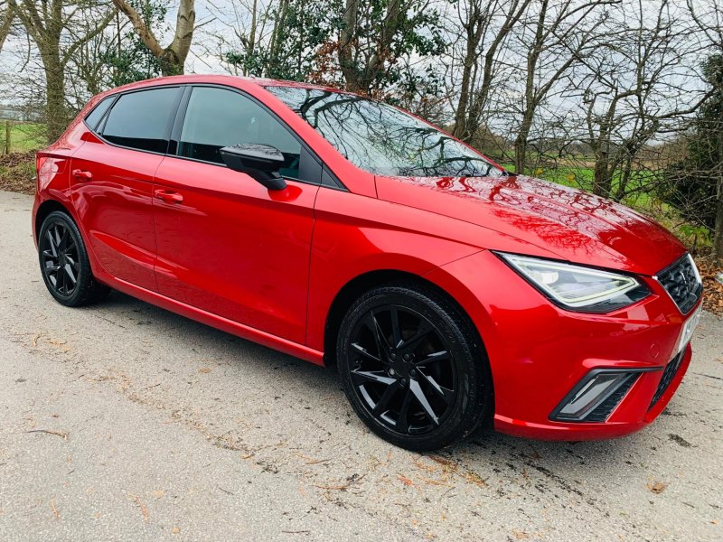 SEAT IBIZA