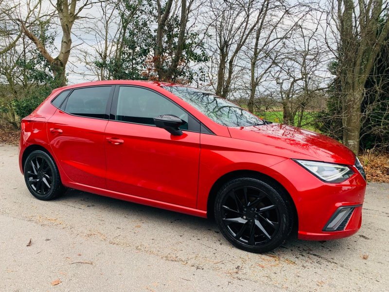 SEAT IBIZA