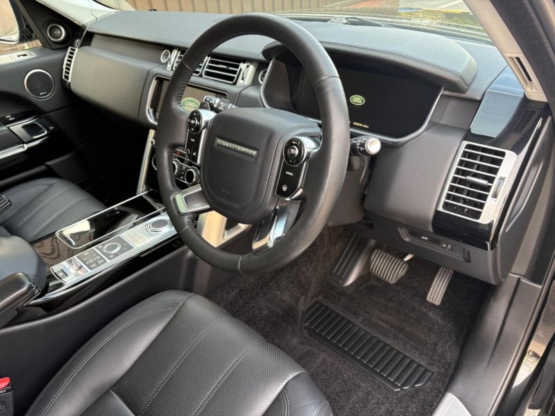 LAND ROVER RANGE ROVER