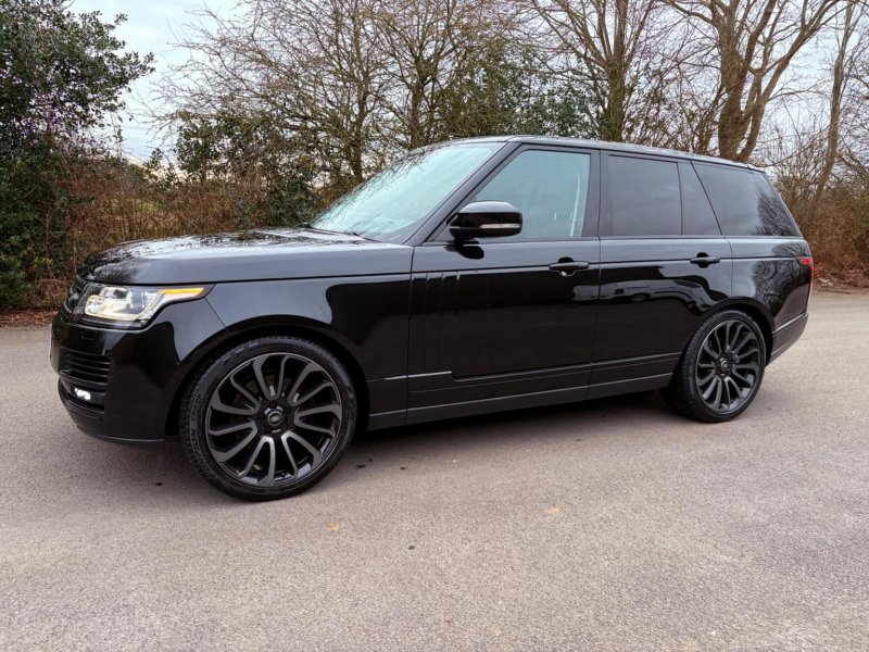 LAND ROVER RANGE ROVER