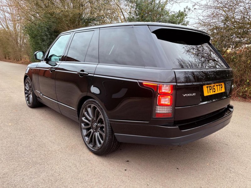 LAND ROVER RANGE ROVER
