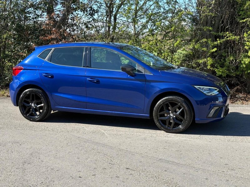 SEAT IBIZA