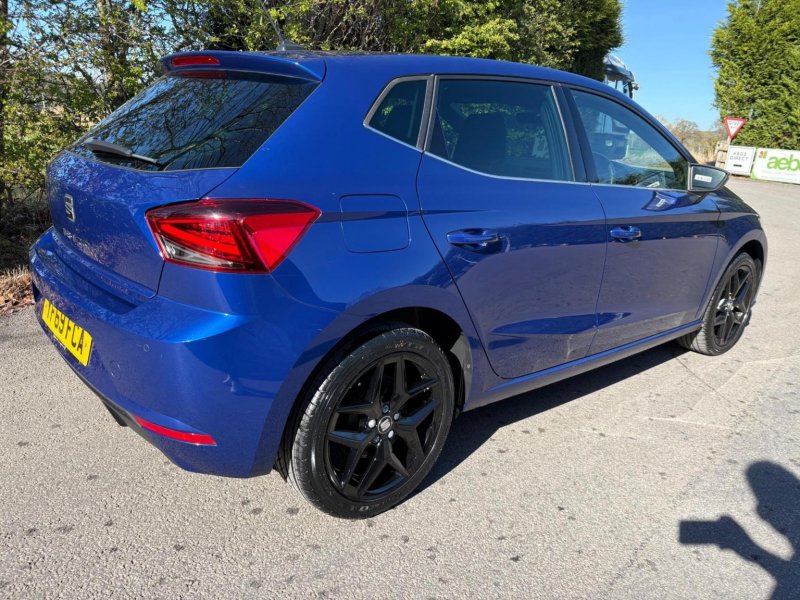 SEAT IBIZA