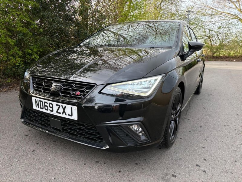 SEAT IBIZA