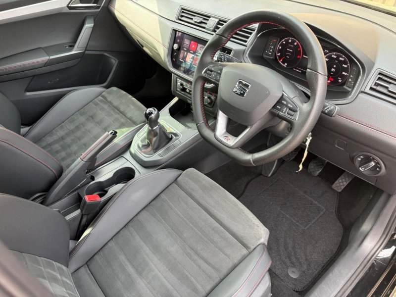 SEAT IBIZA