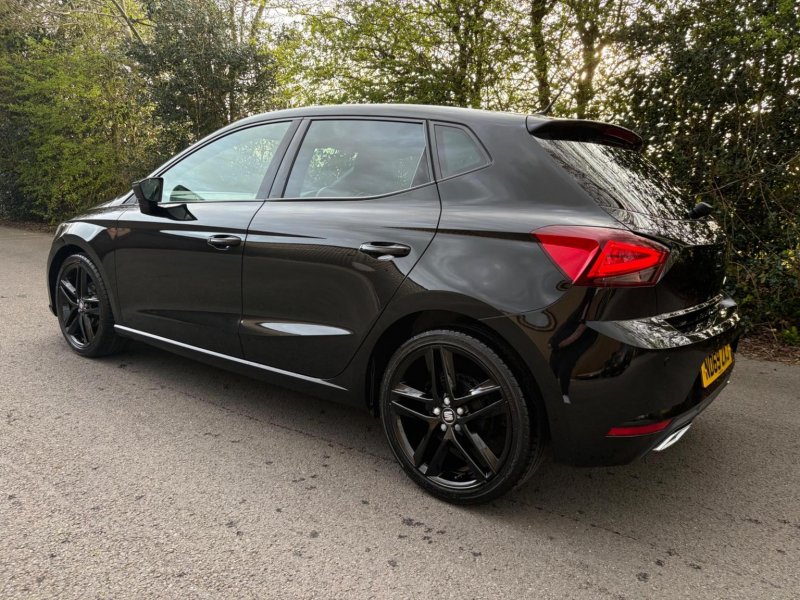 SEAT IBIZA