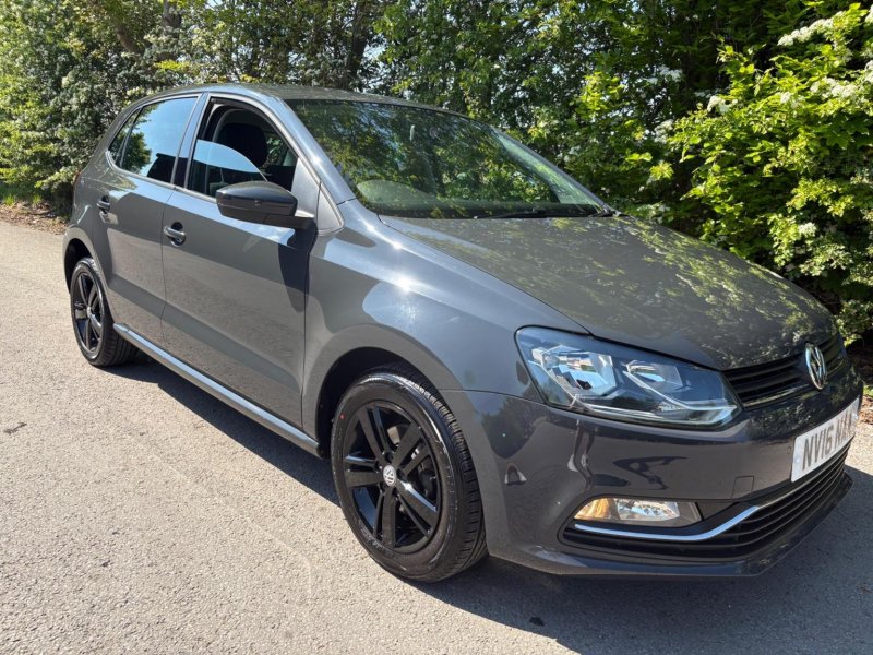 VOLKSWAGEN POLO