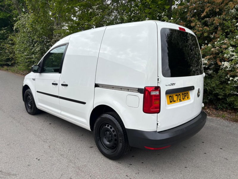 VOLKSWAGEN CADDY